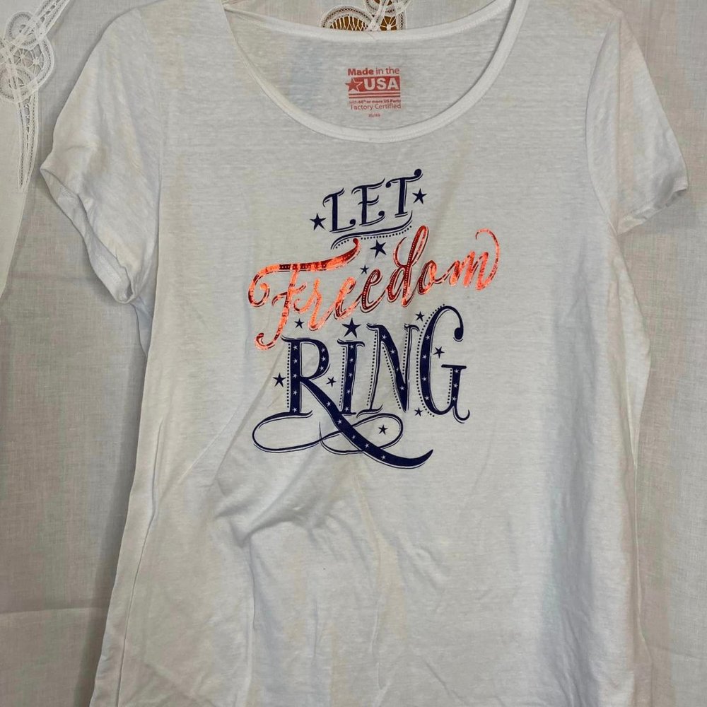 Size XL (16/18) Made in USA Red, White, Blue Tee